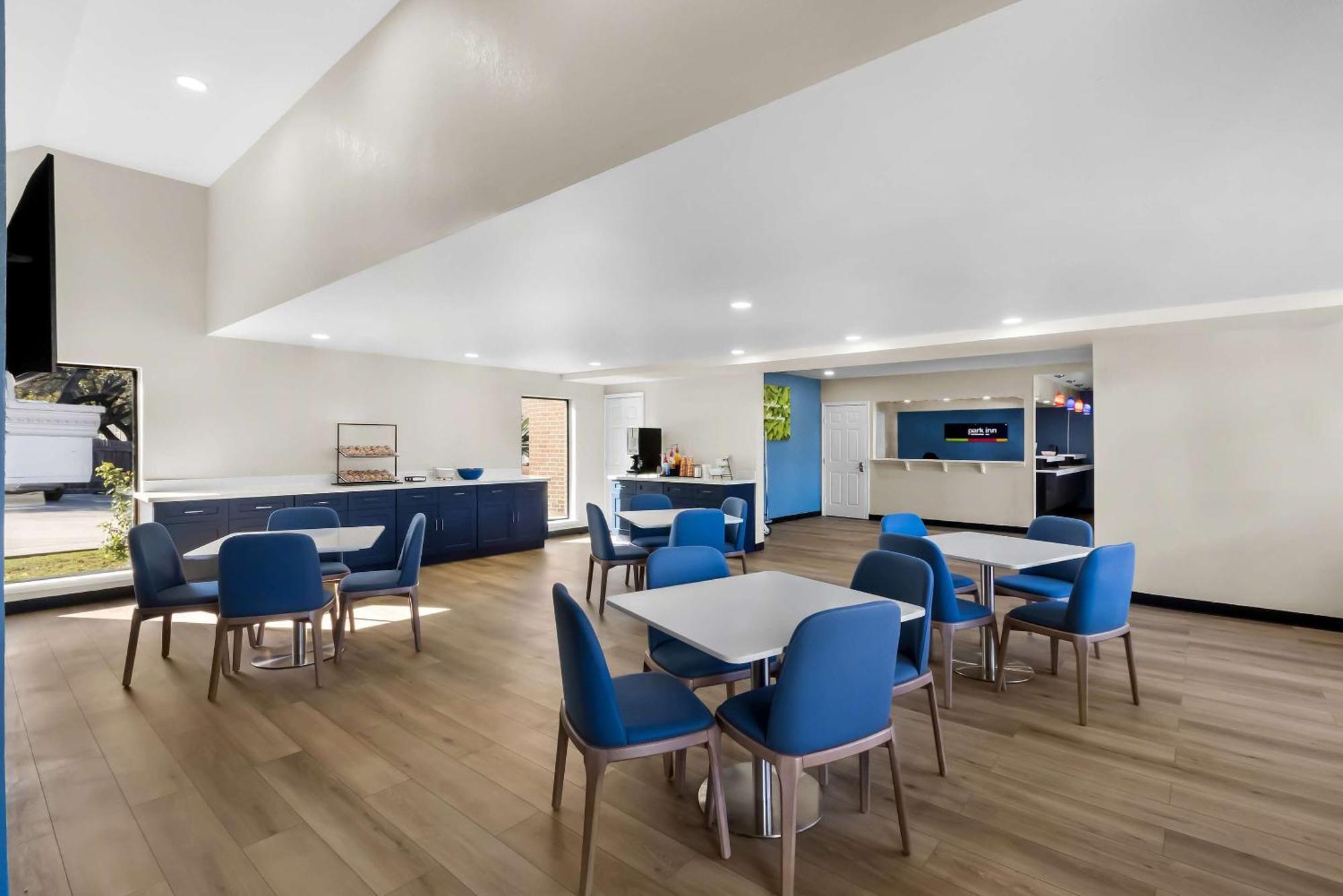 Park Inn By Radisson San Antonio Eksteriør bilde